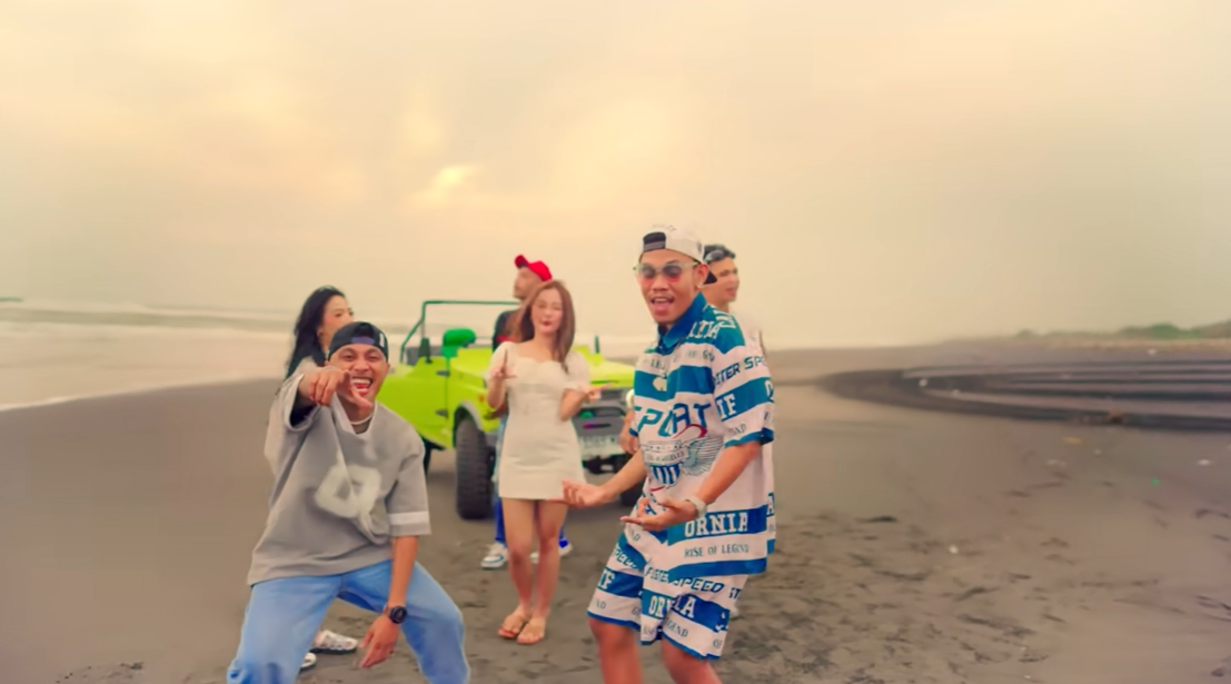 Lirik Lagu Putar Putar oleh Jacson Zeran dan Juan Reza